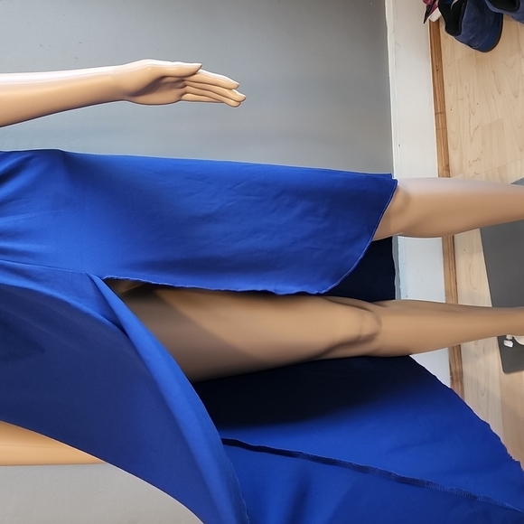 Swimsuit  Cover up - Picture 3 of 4